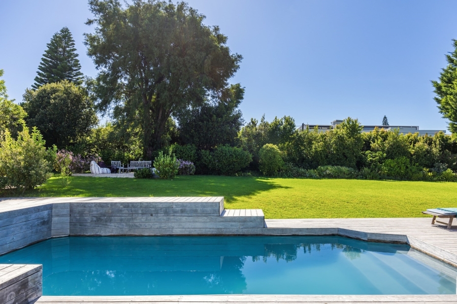 4 Bedroom Property for Sale in Constantia Western Cape